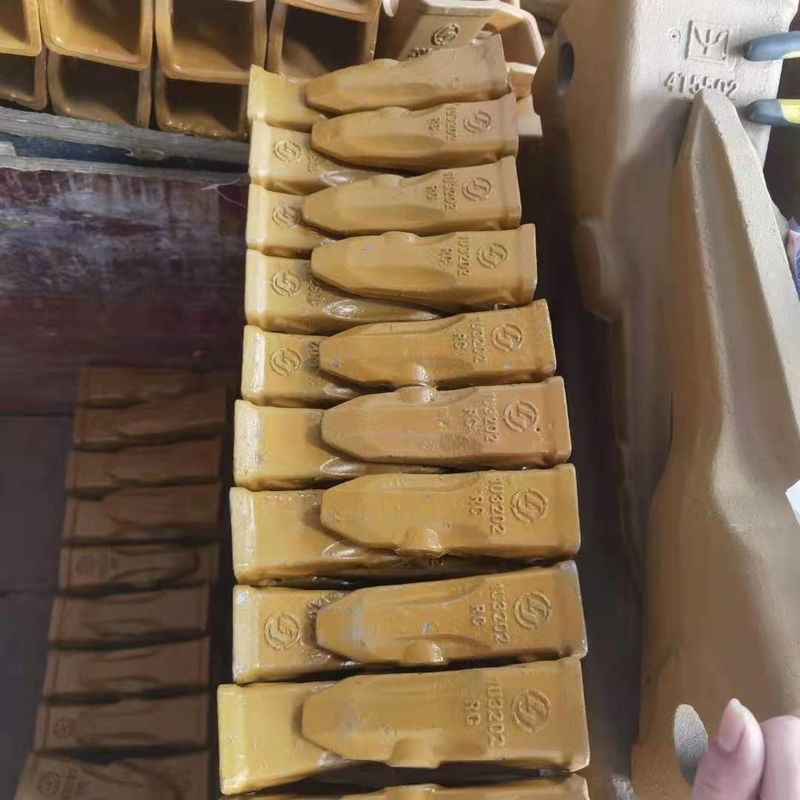 Adaptor gigi ember excavator dan plat bilah harga terbaik dan gigi ember keras
