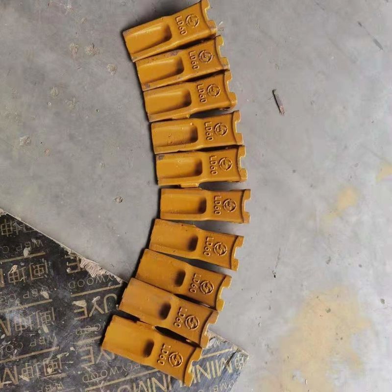 Adaptor gigi ember excavator dan plat bilah harga terbaik dan gigi ember keras