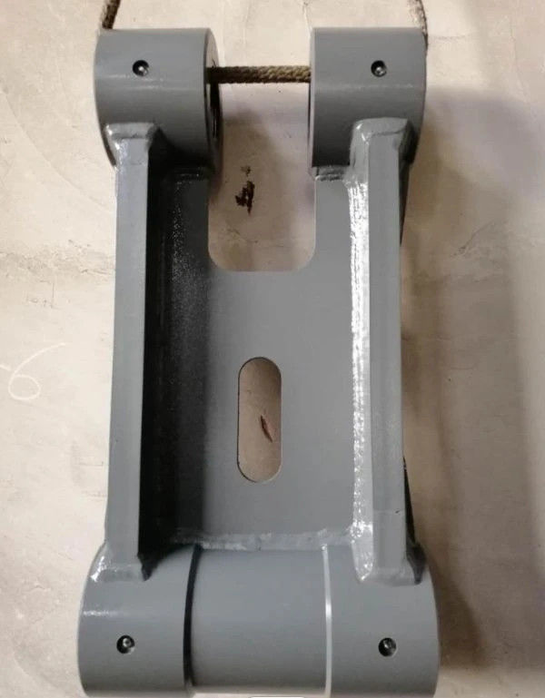 ZX200 Excavator Bucket H link 1027222 Peralatan Berat ZX120 ZX330 ZX450 Excavator Bucket Link dengan Bushing 8076541