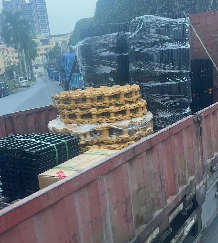 Bagian excavator EX200-1 EX200-2 EX200-3 EX200-5 Track Link assembly Untuk excavator