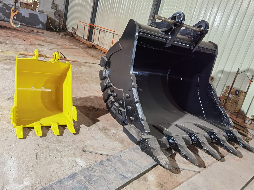 Customized Excavator Heavy Duty Rock Digging Bucket Q355B Untuk 20T - 50T Excavator Backhoe
