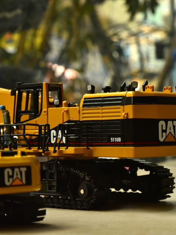 Carter CAT5110B koleksi besar excavator model kendaraan teknik bersama-sama simulasi logam handpiece ornamen