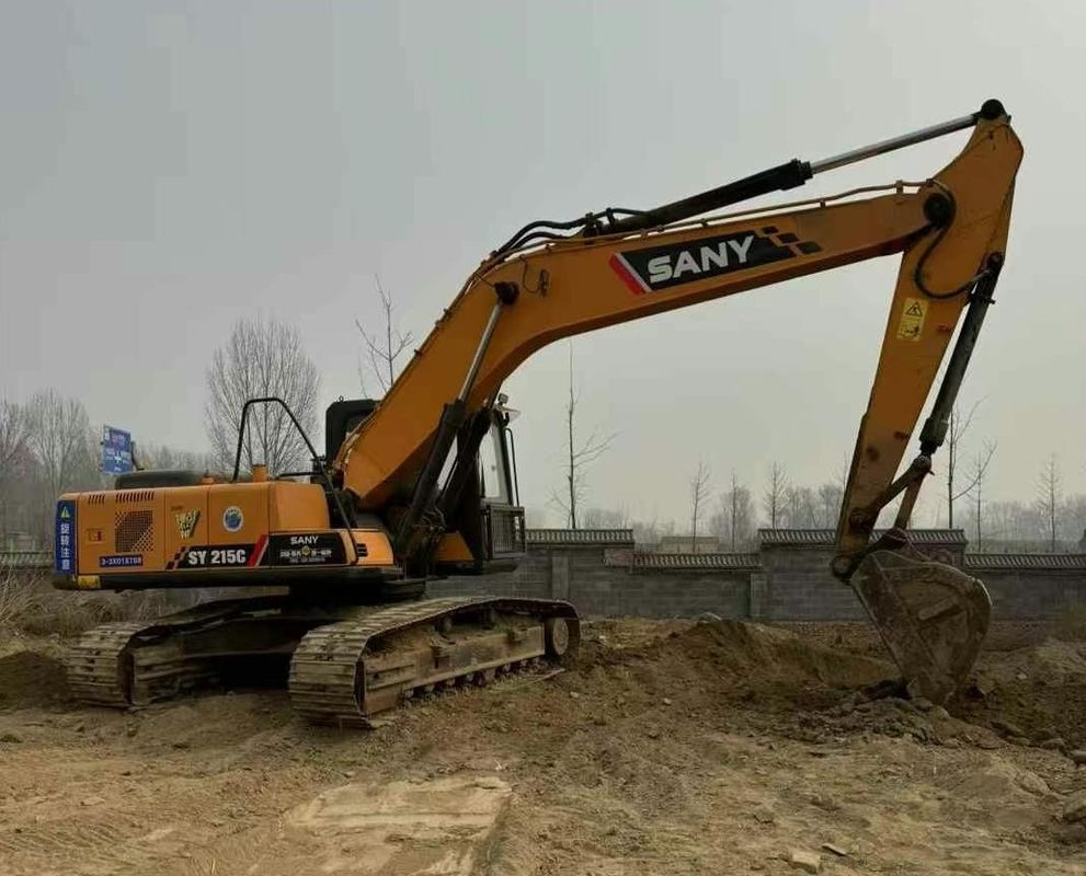 Digunakan Sany SY215-9 Crawler Excavator Heavy Duty Construction Machine Kinerja yang dapat diandalkan