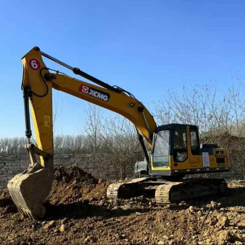 Digunakan XCMG 215D 20 Ton Crawler Excavator Heavy Duty Industrial Construction Digger Machine