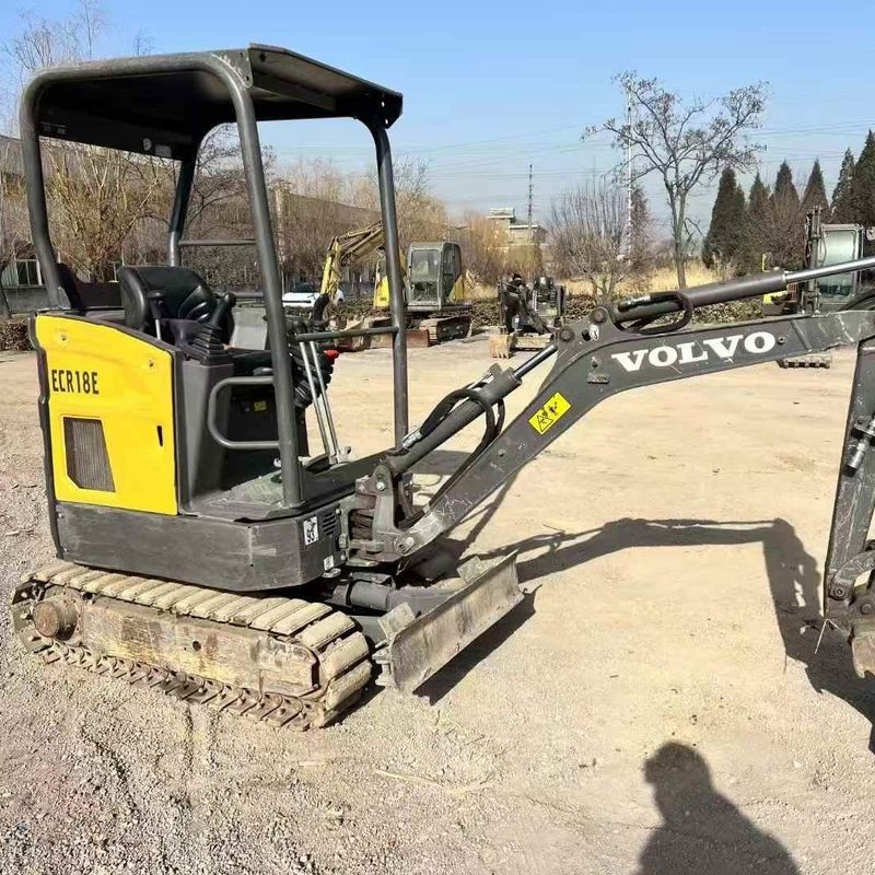 Digunakan Volvo EC18 Mini Excavator 2020 920Hrs Prancis Impor Hydraulic Hammer Bucket