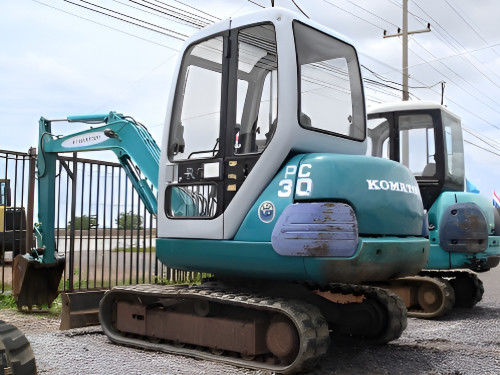 Komatsu PC30-7 Mini Excavator yang Dipertahankan Baik dan Digunakan Sertifikasi ISO untuk Konstruksi dan Lansekap