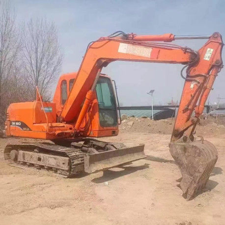Digunakan Doosan DH80 Mini Excavator 8 Ton Kapasitas CE ISO untuk utilitas lansekap