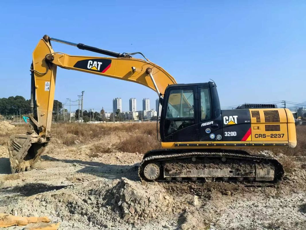 Digunakan Caterpillar 320D Excavator 20 Ton Kapasitas Full Service Sejarah CE ISO Sertifikasi