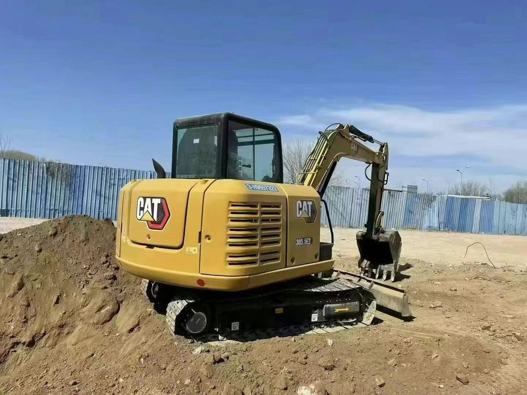 Digunakan CAT 305 Mini Excavator Jam Kerja Rendah Diverifikasi 1 Tahun Garansi CE Bersertifikat andal