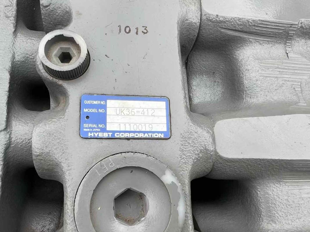 Volvo 140 210 240 290 460 480 Toshiba UX28 UX32 UK36 Bagian katup kontrol utama excavator