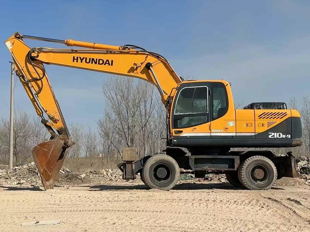 Digunakan 2014 Hyundai 210-9 Roda Excavator Kondisi yang dapat diandalkan Untuk dijual Harga terjangkau