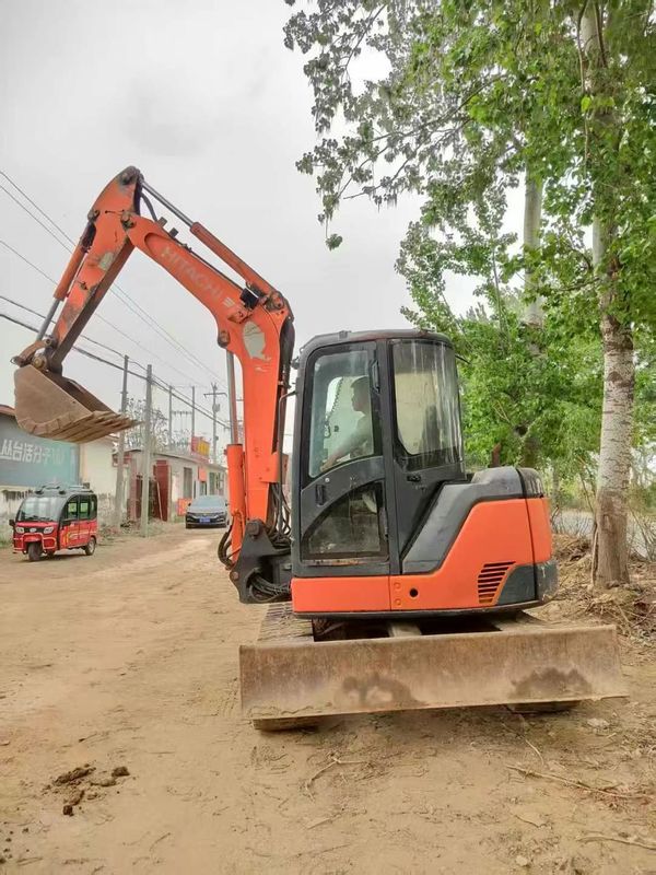 Digunakan Hitachi ZX75-US Excavator 7.5 Ton Mini Digger Mesin konstruksi dalam kondisi baik