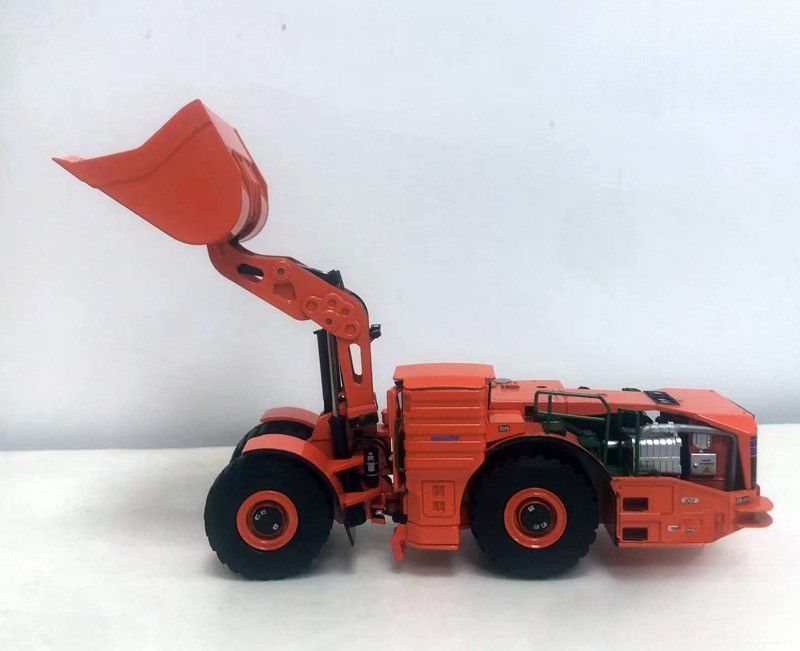 Komatsu WX220H 1:50 Hybrid Underground Loader Alloy Die-Cast Mining Vehicle Limited Koleksi