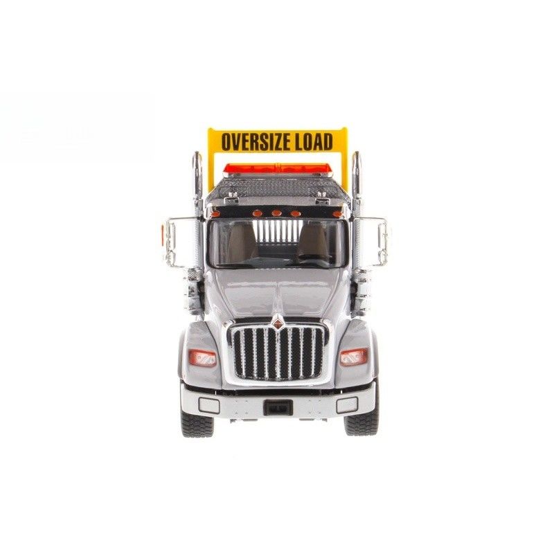 DM International HX620 Tri-Axle American Flatbed Truck Model 1/50 Skala Diecast Koleksi 71011