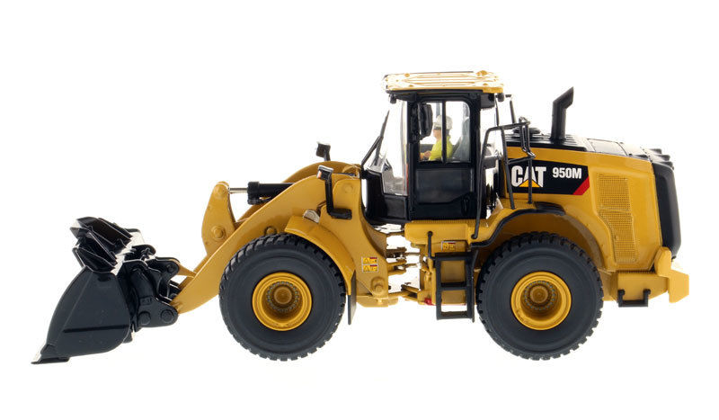 Diecast Masters DM CAT 950M Wheel Loader Model Rekayasa Diecast Skala 1:50 85914