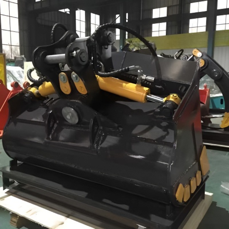 Perlengkapan Ember Rotating Tilt Excavator Custom untuk Excavator Berat 1 hingga 30 Ton