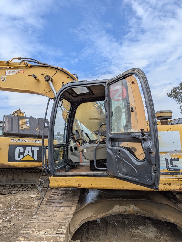 Ekskavator Rantai Hidraulik Liugong 922E Kelas 22-ton Bekas dengan Torsi Tinggi dan Terawat Baik untuk Konstruksi Berat