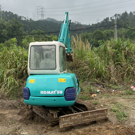 Ekskavator Kompak Komatsu PC30-7 Dengan Kabin Bekas Ekskavator Mini 3 Ton - Mesin Penggali Halus Komatsu, Peralatan Mini Bahan Bakar Rendah untuk Dijual
