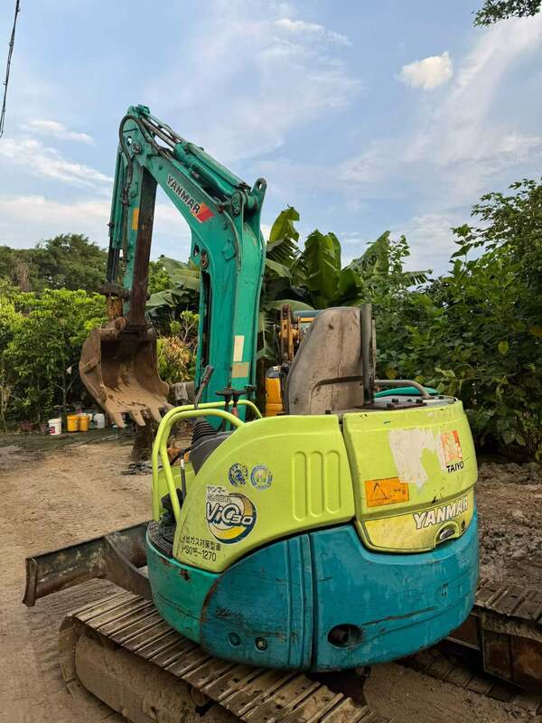 Ekskavator Perayap Mini YANMARR Vio30 3 Ton Bekas Bekas Tersedia Untuk Dijual
