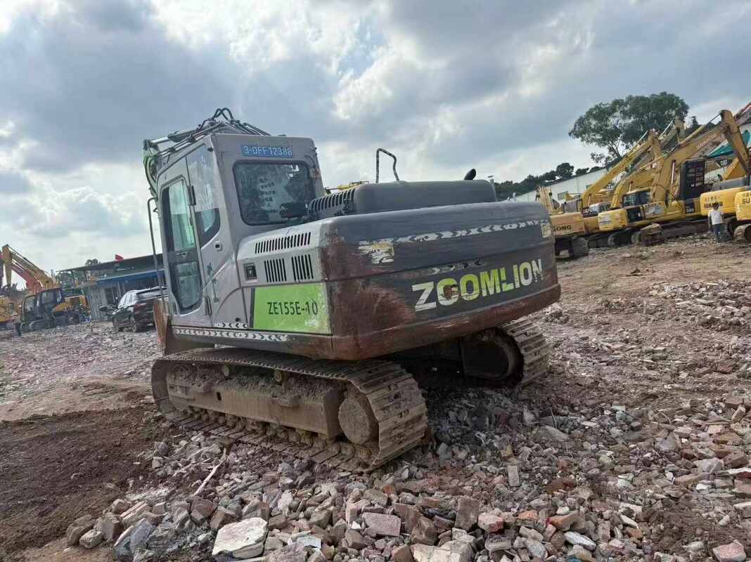 Digunakan Crawler 13 Ton Excavator Zoomlion ZE135G/E-10 2020 tahun Mesin Untuk Dijual